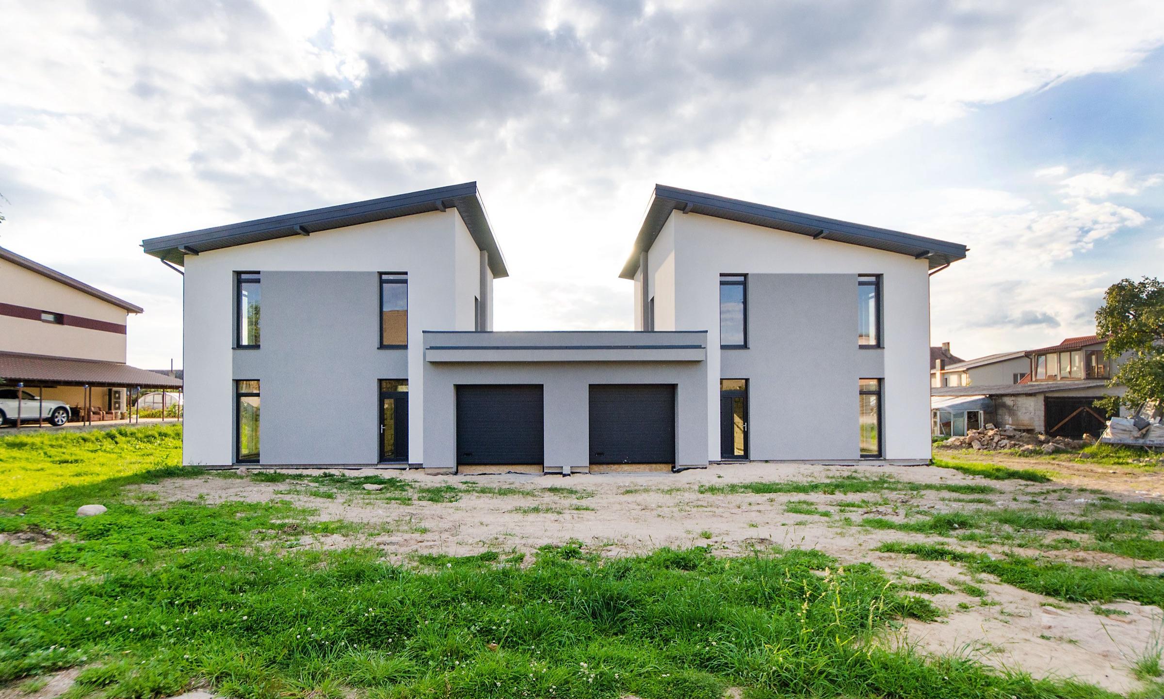 Small multifamily residential building